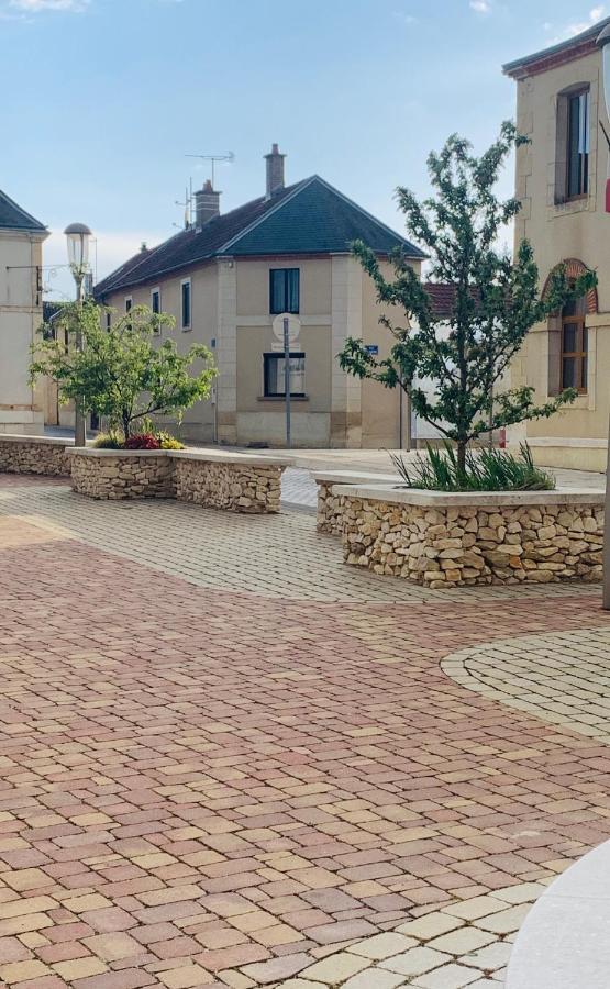 La Ferme De Maryse Villa Les Mesneux Bagian luar foto